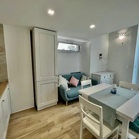 アパート Il Bugi ジョヴィナッツォ