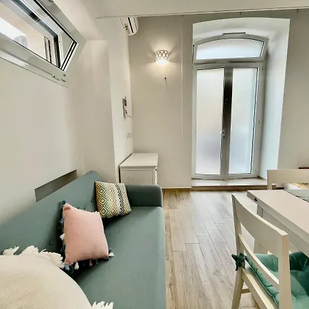 アパート Il Bugi ジョヴィナッツォ